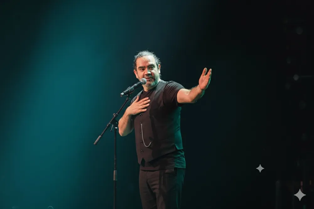 Francisco Obregón am Mikrofon